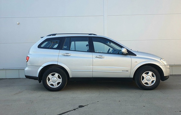 SsangYong Kyron I Рестайлинг, фото №2
