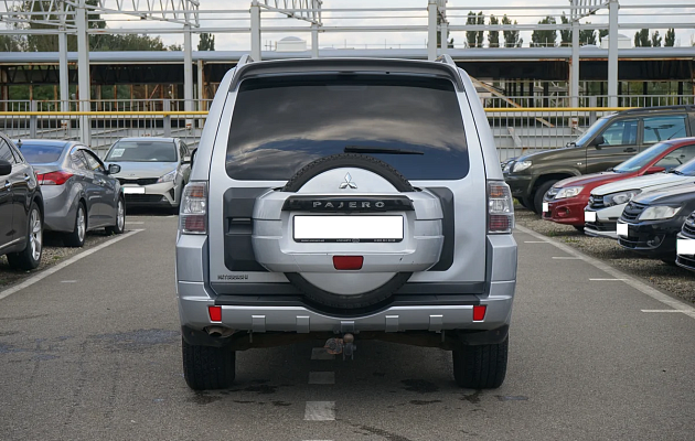 Mitsubishi Pajero IV, фото №3