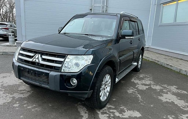 Mitsubishi Pajero IV, фото №1
