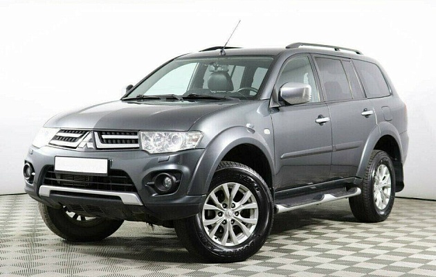 Mitsubishi Pajero Sport 2.5 Автомат, фото №1