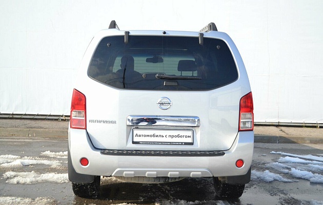 Nissan Pathfinder III Рестайлинг, фото №8