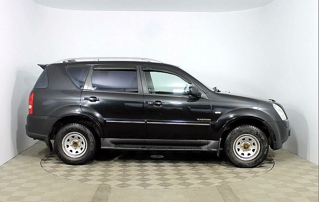 SsangYong Rexton, фото №2