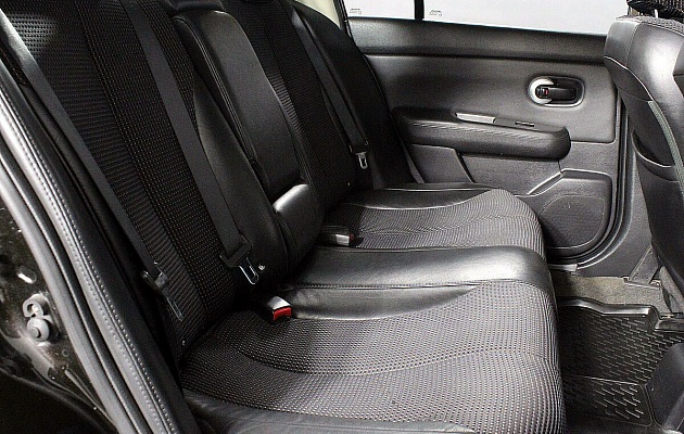 Nissan Tiida, фото №12