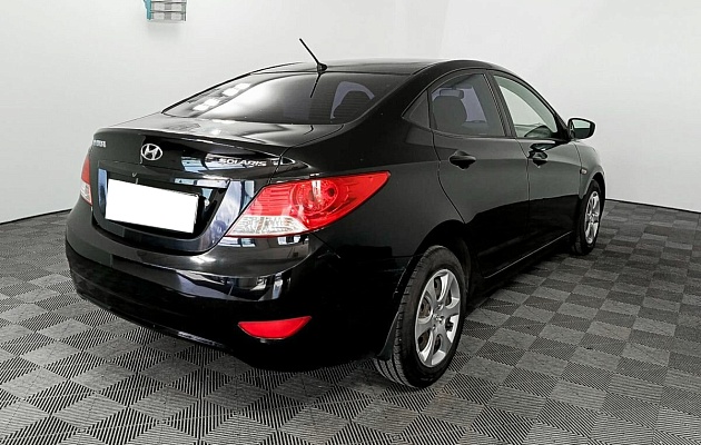 Hyundai Solaris, фото №2