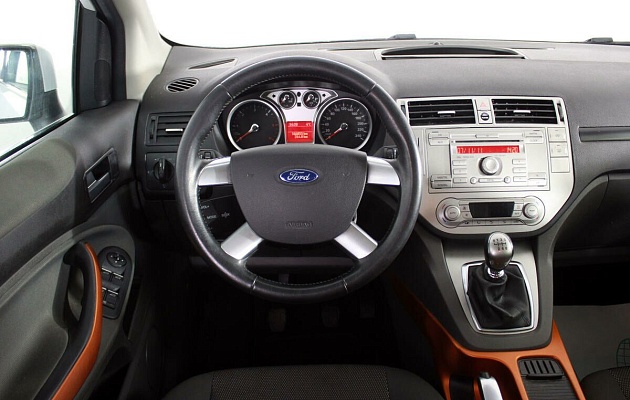 Ford Kuga, фото №5