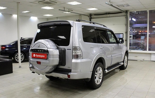 Mitsubishi Pajero, IV Рестайлинг 1, фото №4