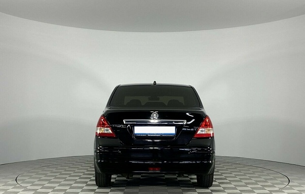 Nissan Tiida I Рестайлинг, фото №3