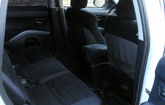 Mitsubishi Outlander II, фото №6