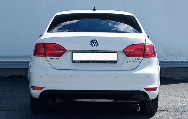 Volkswagen Jetta VI, фото №3