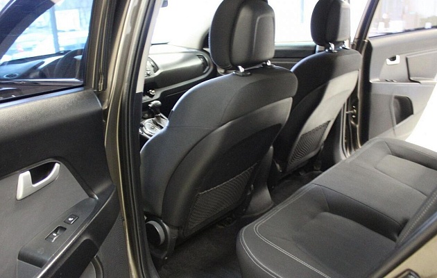 Kia Sportage III, фото №11