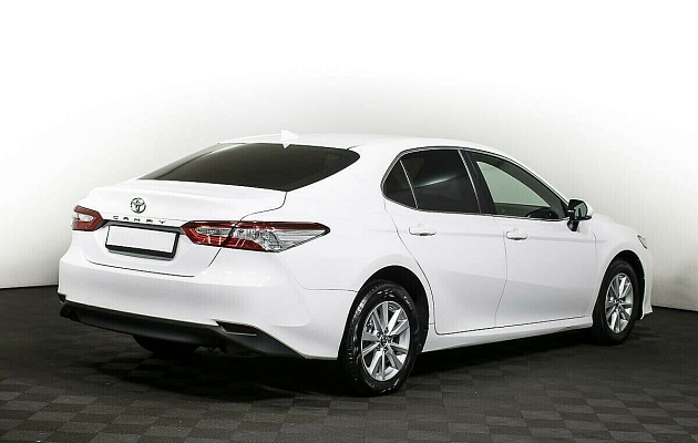 Toyota Camry, фото №2