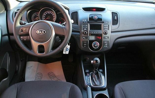 Kia Cerato 6-speed II, фото №5