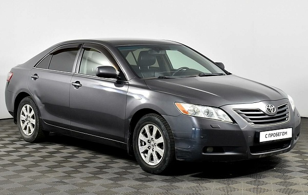 Toyota Camry, фото №3