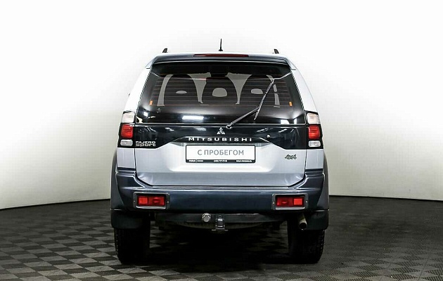 Mitsubishi pajero sport i рестайлинг, фото №4