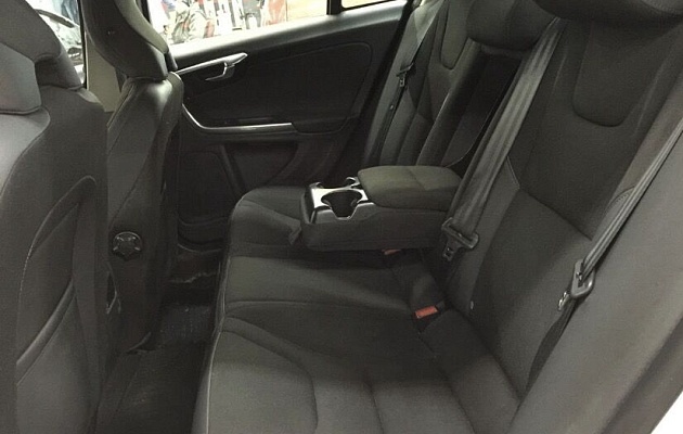 Volvo S60, фото №4