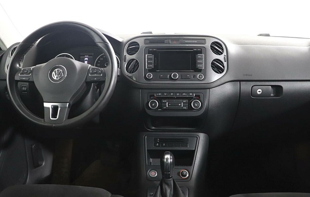 Volkswagen Tiguan, фото №8