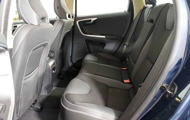 Volvo XC60, фото №10