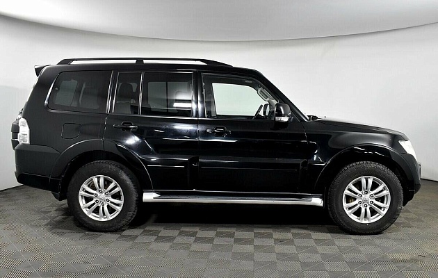 Mitsubishi Pajero IV Рестайлинг 1, фото №3