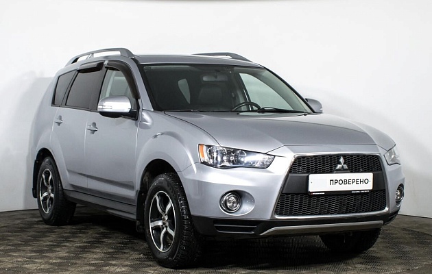 Mitsubishi Outlander, фото №2