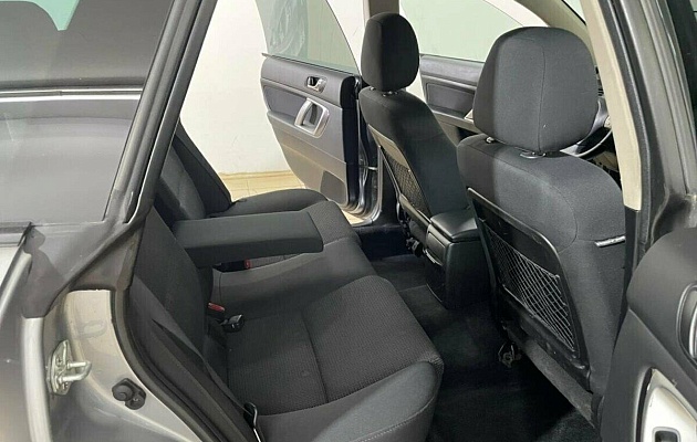 Subaru Outback III Рестайлинг, фото №7