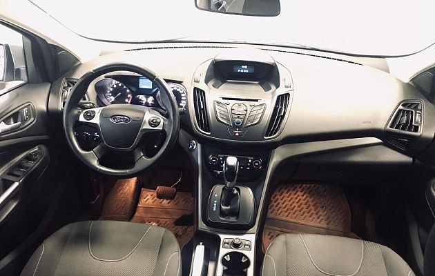Ford Kuga, фото №8