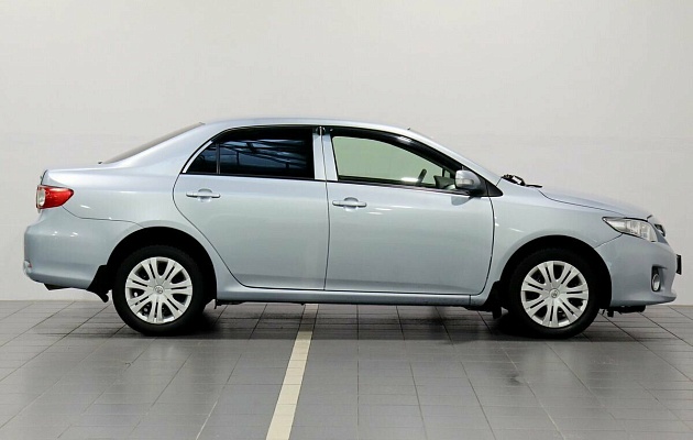 Toyota Corolla X (E140, E150) Рестайлинг, фото №2