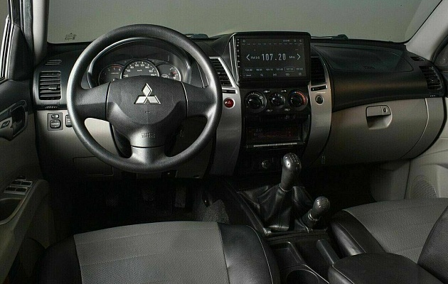 Mitsubishi pajero sport, фото №6