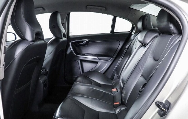 Volvo S60, фото №6