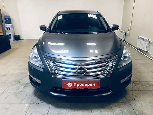 Nissan TEANA