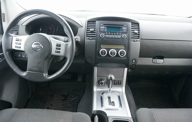 Nissan Pathfinder III Рестайлинг, фото №5
