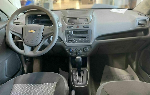 Chevrolet cobalt ii рестайлинг, фото №8