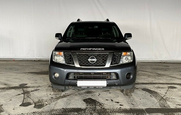 Nissan Pathfinder III Рестайлинг, фото №2