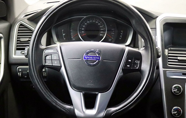 Volvo XC60, фото №6
