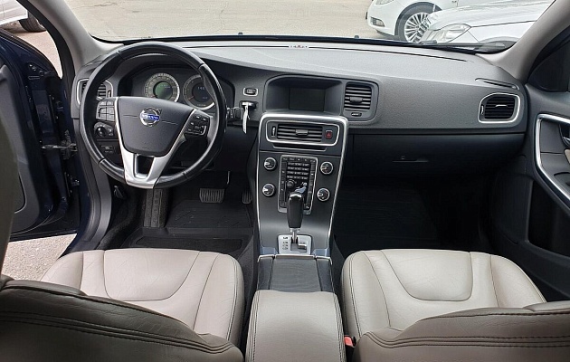Volvo S60, фото №7