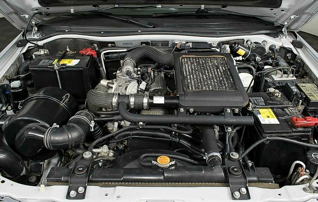 Mitsubishi pajero sport i рестайлинг, фото №7
