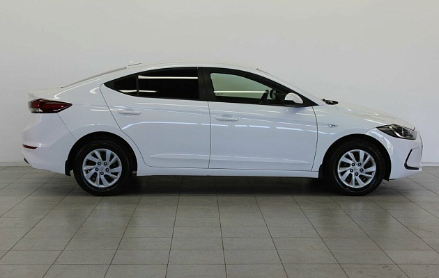 Hyundai Elantra VI (AD), фото №4