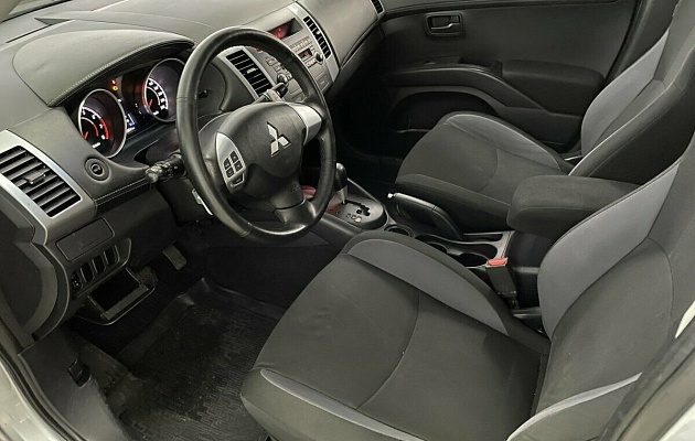 Mitsubishi Outlander II Рестайлинг, фото №5