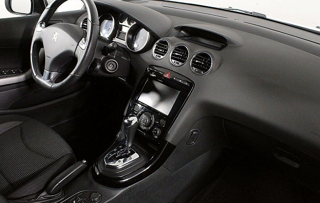 Peugeot 408, фото №11