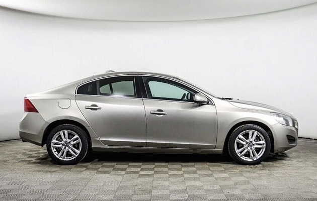 Volvo S60, фото №3