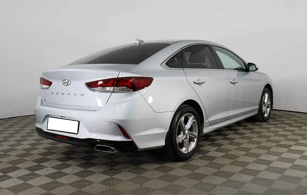 Hyundai Sonata, фото №2