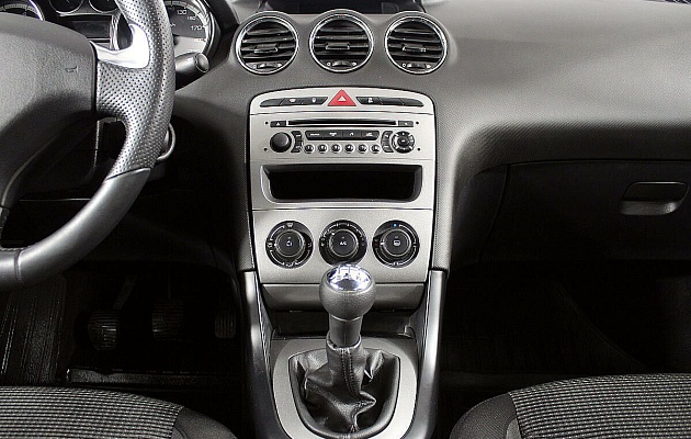 Peugeot 408, фото №9