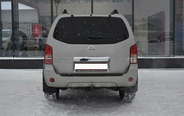 Nissan Pathfinder III Рестайлинг, фото №3