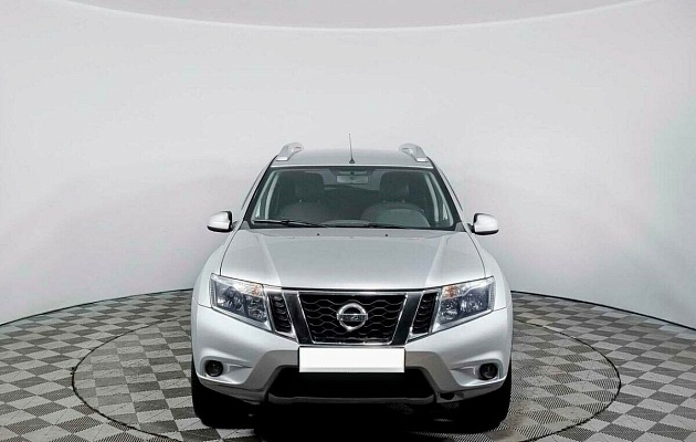Nissan Terrano III (D10), фото №1