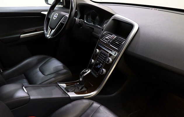Volvo XC60, фото №9