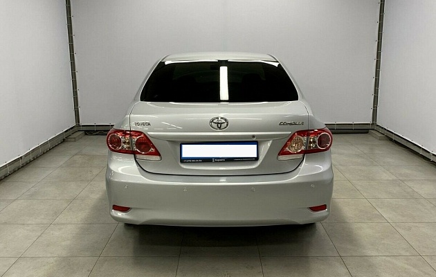 Toyota Corolla X (E140, E150) Рестайлинг, фото №3