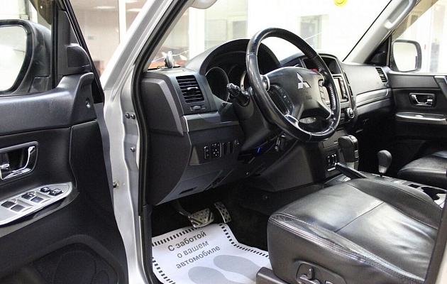 Mitsubishi Pajero, IV Рестайлинг 1, фото №7