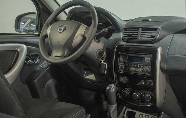Nissan Terrano III (D10), фото №3
