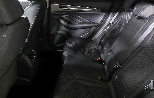 Haval F7 I, фото №6