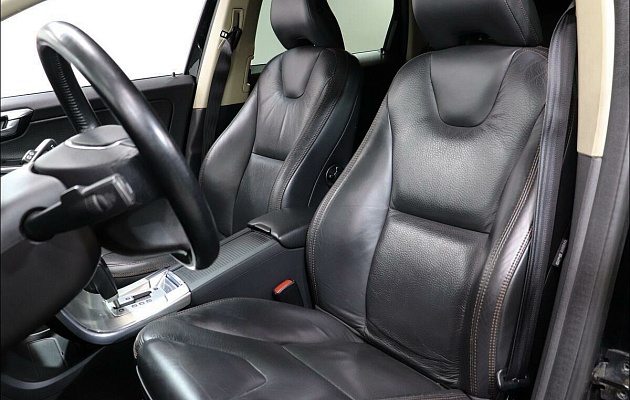 Volvo XC60, фото №9