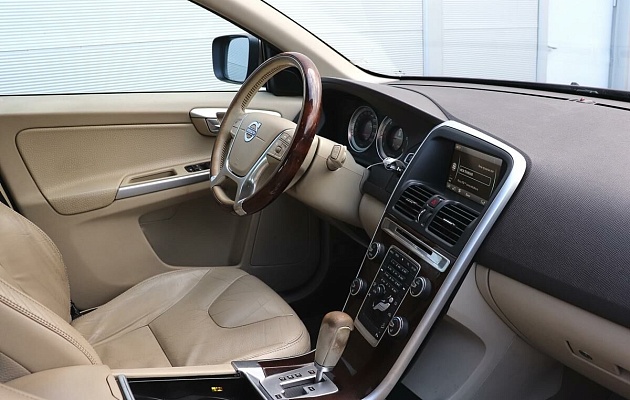 Volvo XC60, фото №9